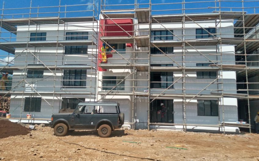 A 2Bedroom apartment for sale in Ruiru (Tatu City)The  apartment has high quality finishes with an open plan kitchen .The 2 bedrooms have detached wall units  and there is a common washroom .