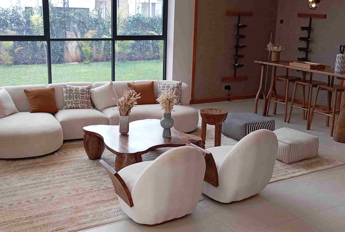 A FOUR BEDROOM VILLA FOR SALE IN LORESHO