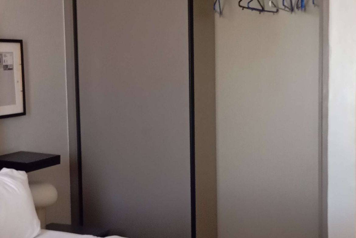 A TWO BEDROOM FURNISHED APARTMENT TO LET IN WESTLANDS