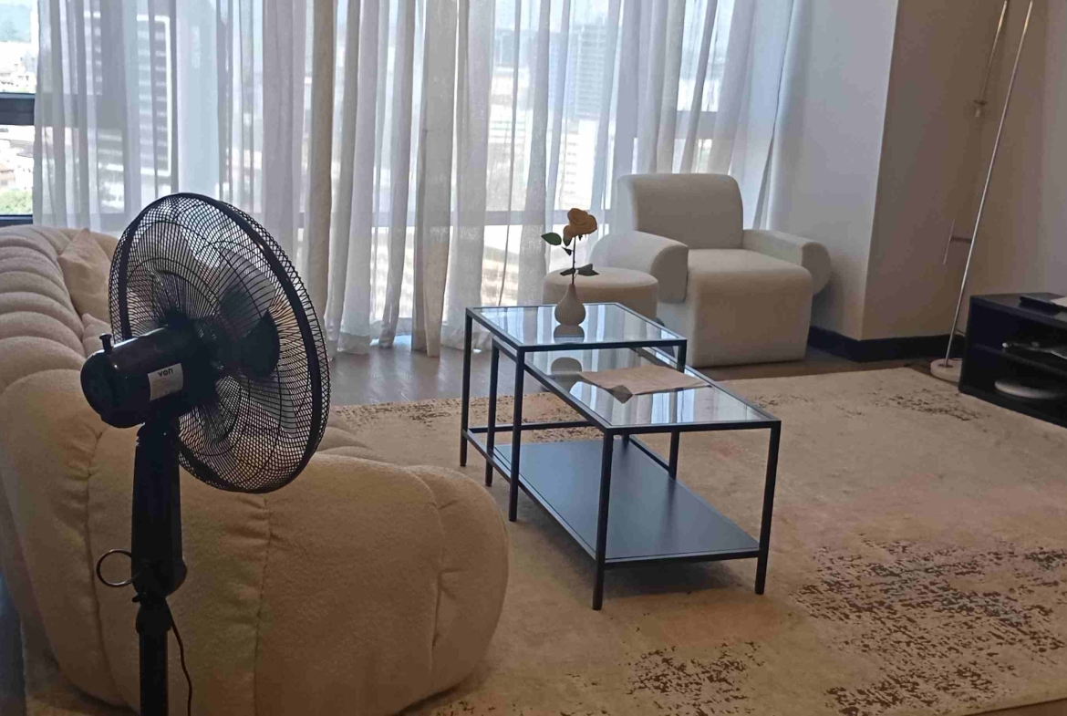 A TWO BEDROOM FURNISHED APARTMENT TO LET IN WESTLANDS