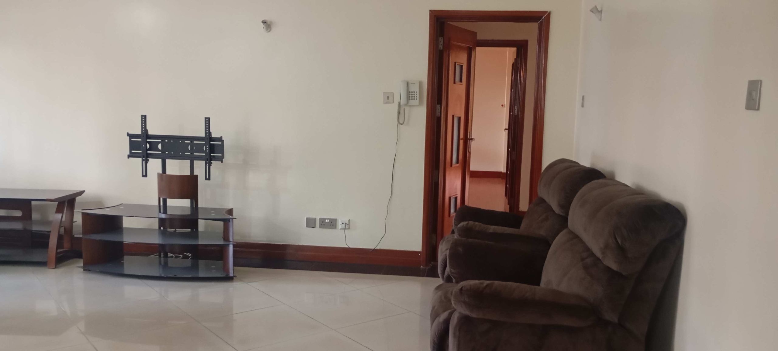 IMG_20260107_162720_11zon A Three bedroom Apartment to let in Westlands-Lower Kabete rd