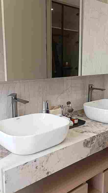 Luxurious Mixed-Use Living: Apartments for Sale on Muthangari Drive, Westlands