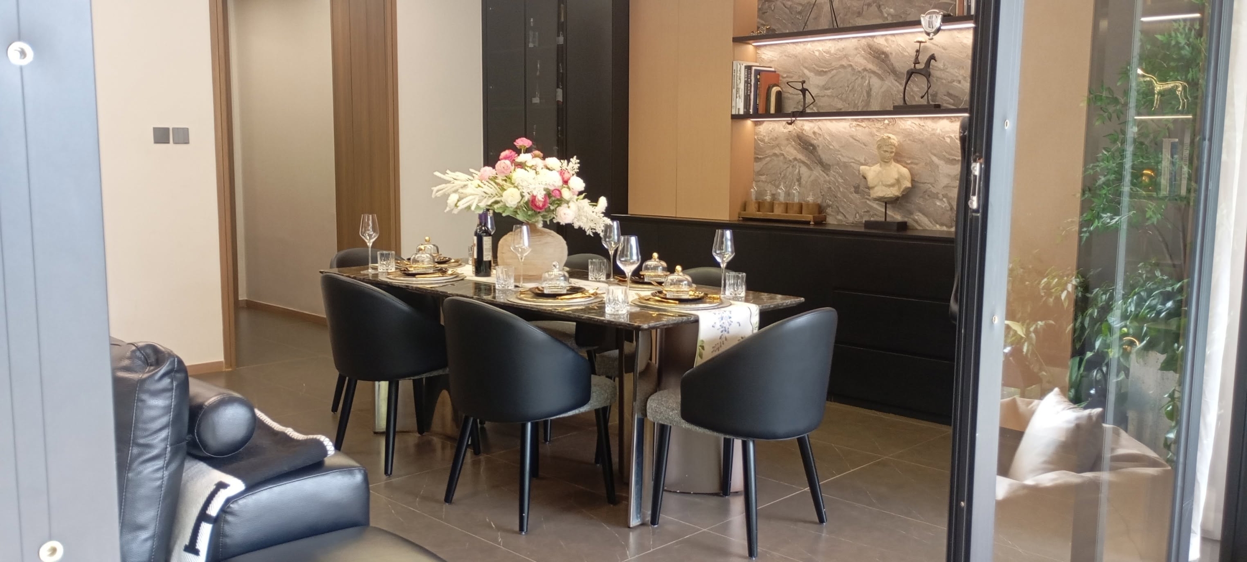 Muthangari 001 Luxurious Mixed-Use Living: Apartments for Sale on Muthangari Drive, Westlands