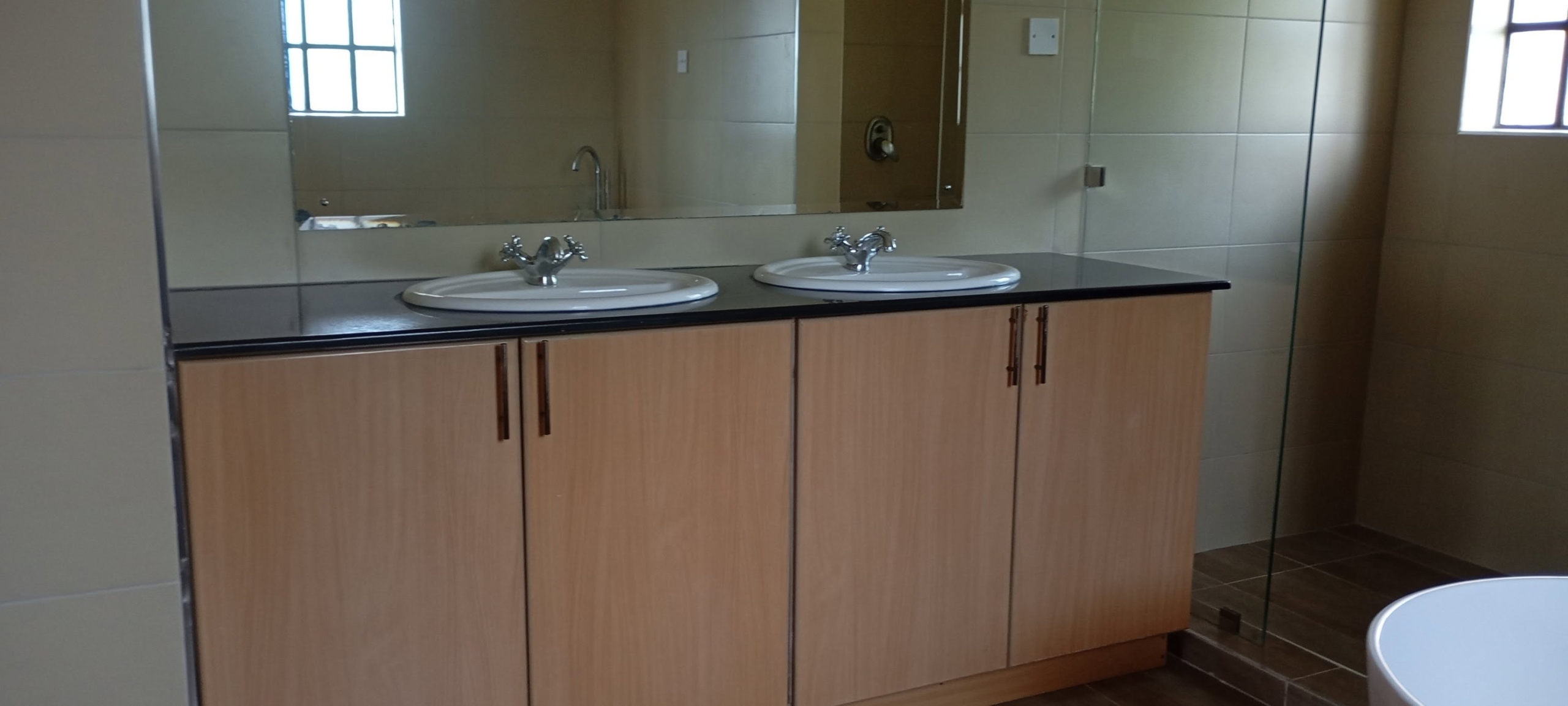 Runda 008 Exquisite 4-Bedroom All-Ensuite House to Let in Runda
