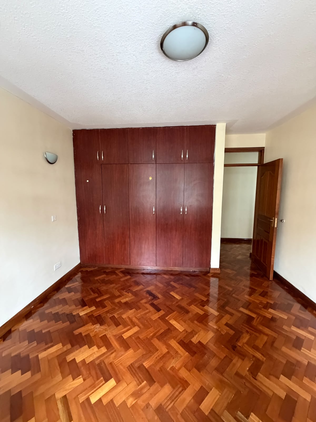 WhatsApp Image 2026-08-05 at 20.23.16 (2) A 3 Bedroom apartment for sale in Lavington