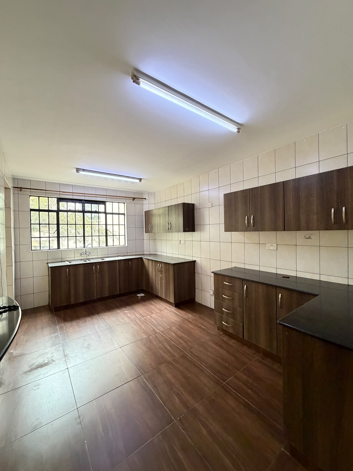 WhatsApp Image 2026-08-05 at 20.23.18 (3) A 3 Bedroom apartment for sale in Lavington