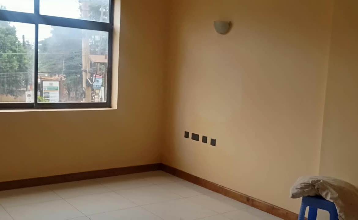 A Three Bedroom apartment for sale in Thindigua