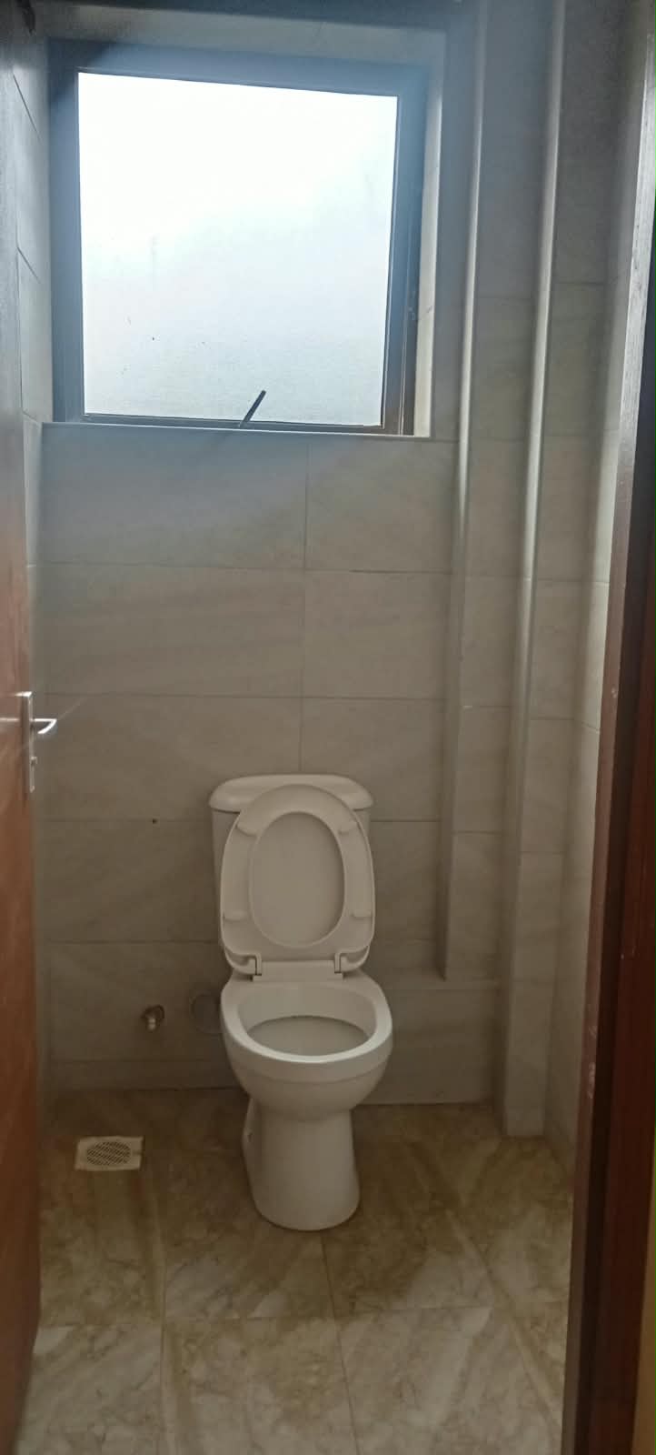 A Three Bedroom apartment for sale in Thindigua