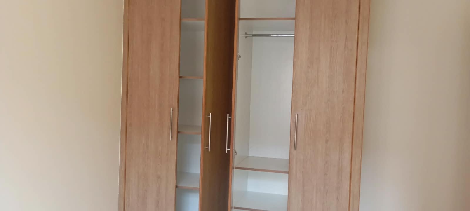 WhatsApp Image 2026-09-10 at 11.28.16 (2) A 3 Bedroom apartment to let in Thindigua