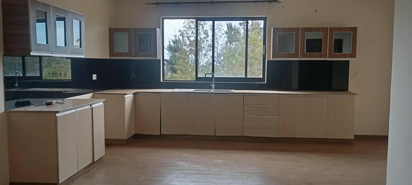 WhatsApp Image 2026-09-10 at 13.18.04 – Copy A Three Bedroom All ensuite apartment to let in Thindigua