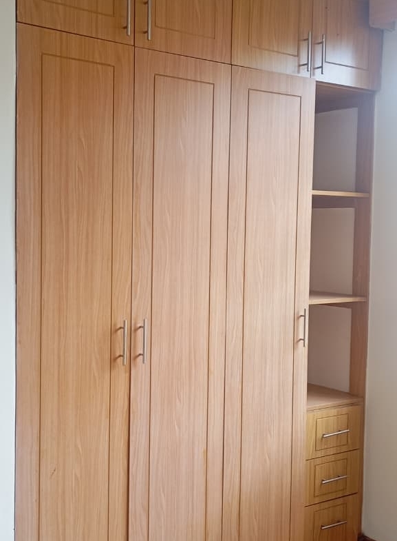 A 4 Bedroom Townhouse to let in Kitisuru-Kirawa Road