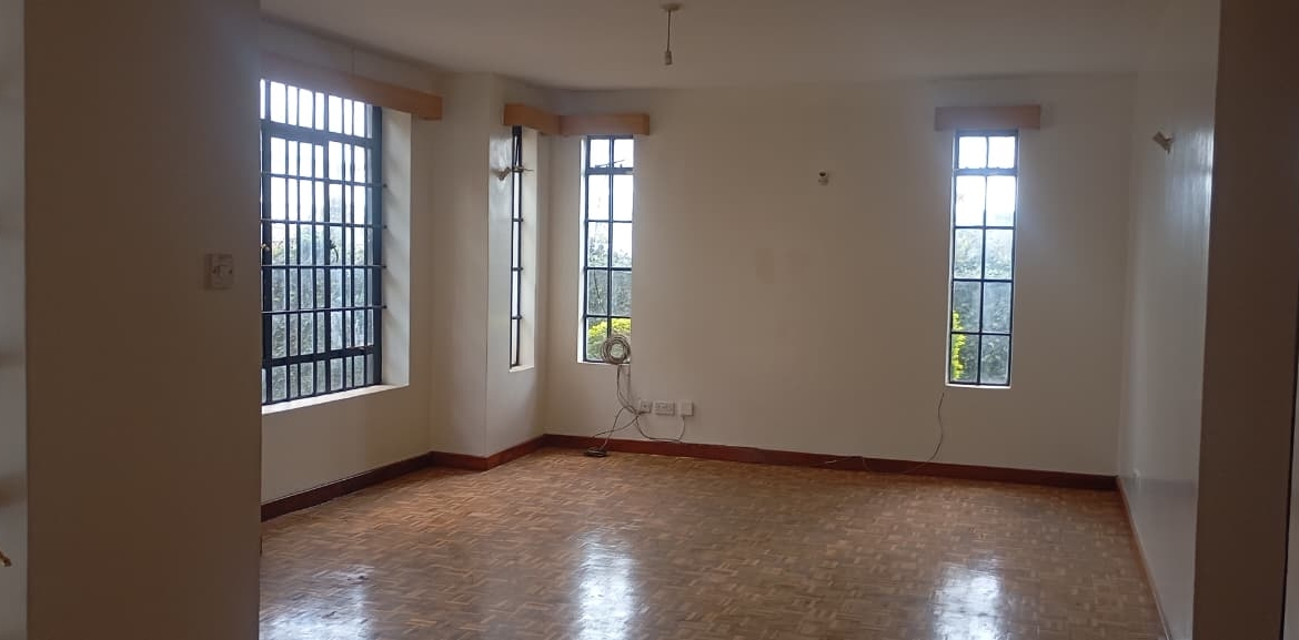A 4 Bedroom Townhouse to let in Kitisuru-Kirawa Road