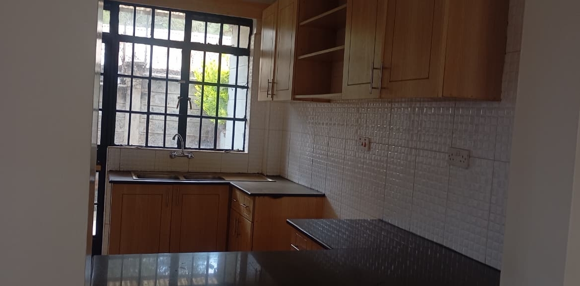 A 4 Bedroom Townhouse to let in Kitisuru-Kirawa Road