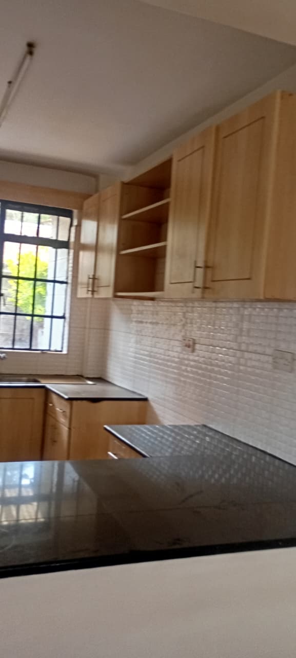 WhatsApp Image 2026-10-19 at 10.00.13 (3) A 4 Bedroom Townhouse to let in Kitisuru-Kirawa Road