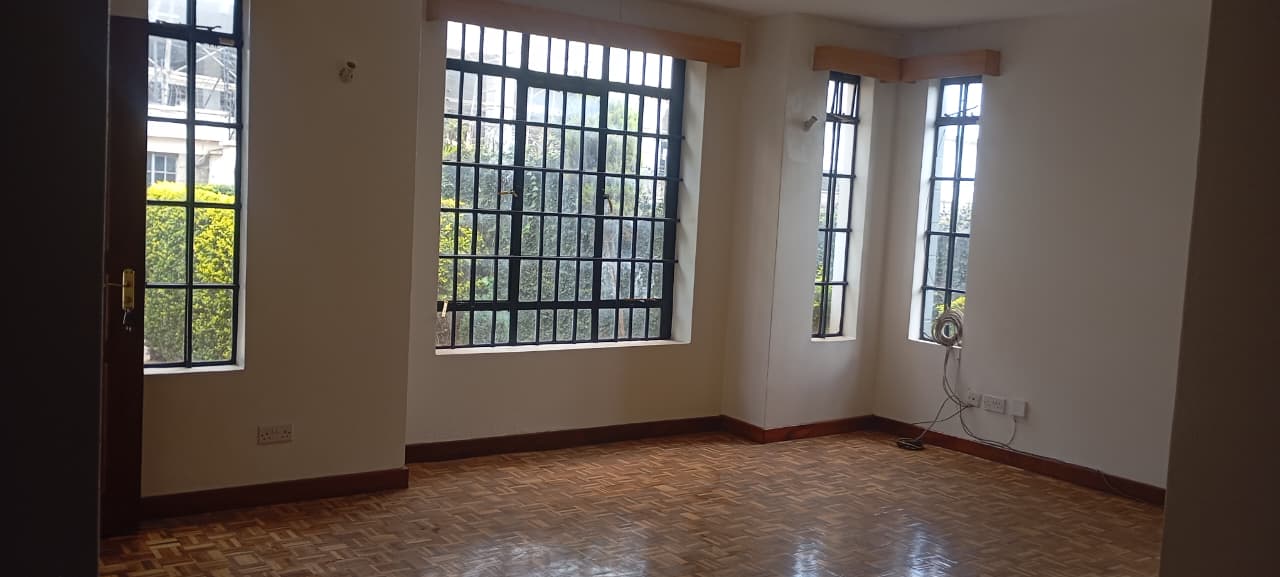 WhatsApp Image 2026-10-19 at 10.00.14 (1) A 4 Bedroom Townhouse to let in Kitisuru-Kirawa Road