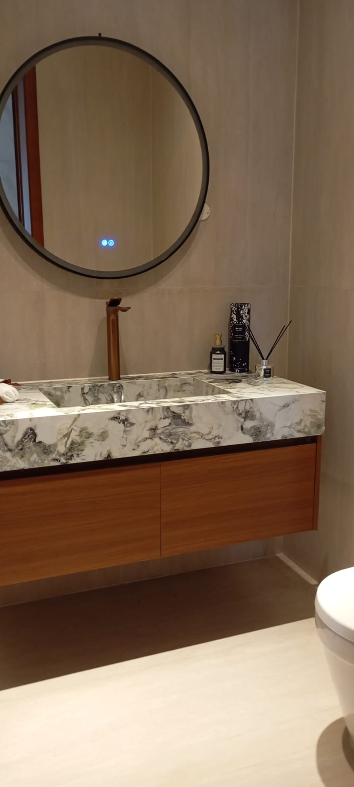 WhatsApp Image 2026-10-24 at 17.52.10 (1) A 5 Bedroom apartment for sale in Westlands-Brookside